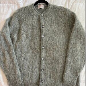 Vintage McGregor Powder Snow Mohair Cardigan Size L Made in USA Sage